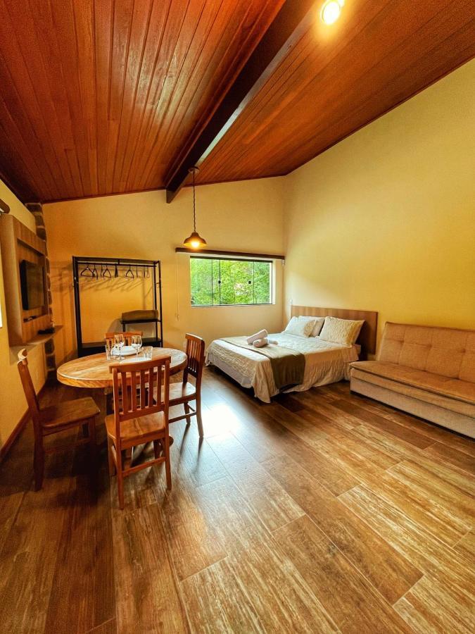 Cabanas Eco Das Montanhas Домингус-Мартинс Экстерьер фото